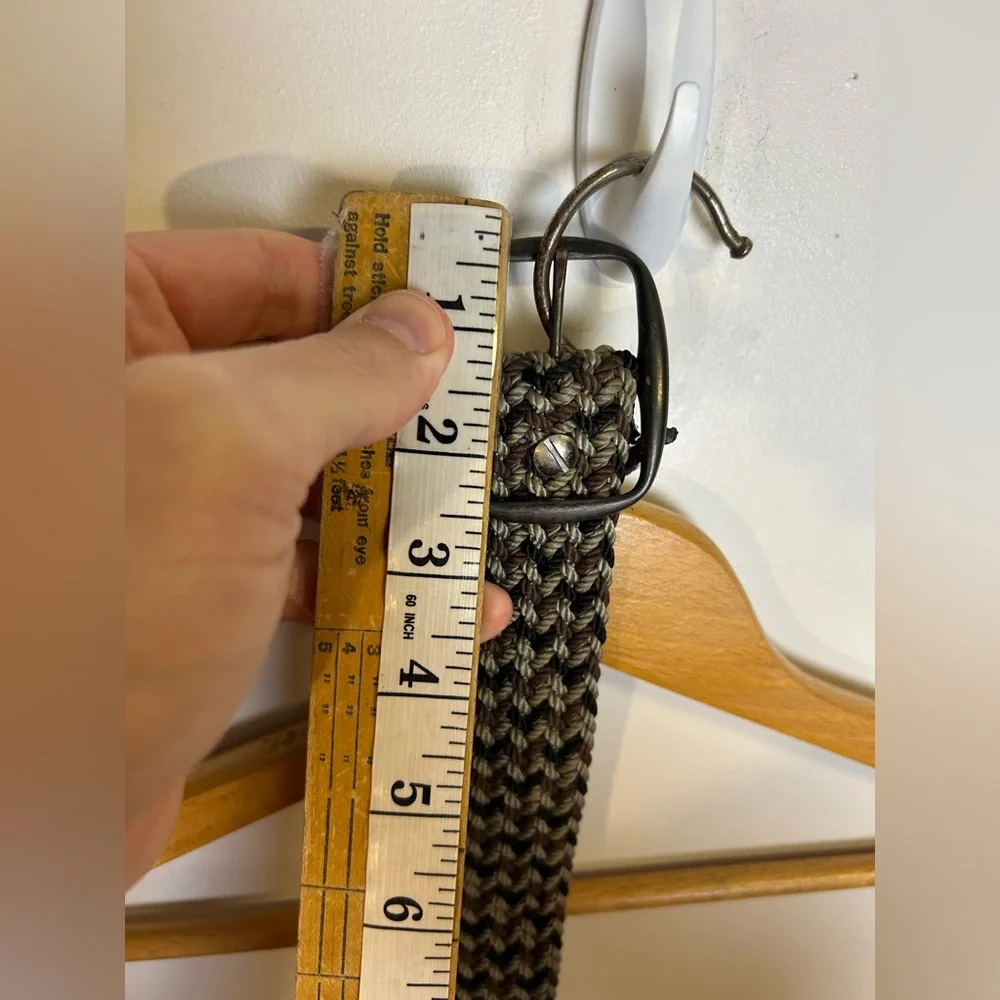 Unisex Woven Belt in Black and Brown size 44x1.5”